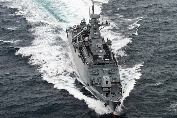 Philippines mạnh tay chi 337 triệu USD mua tàu khu trục Hàn Quốc