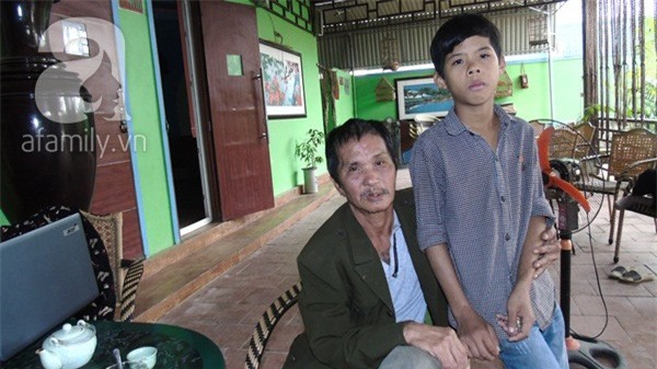 Quá khứ lầm lỗi và ngày về của tên trộm biệt danh "Mèo trắng" một thời đại náo giang hồ