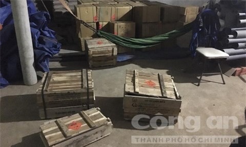 Phá đường dây buôn chất nổ lớn nhất từ trước đến nay
