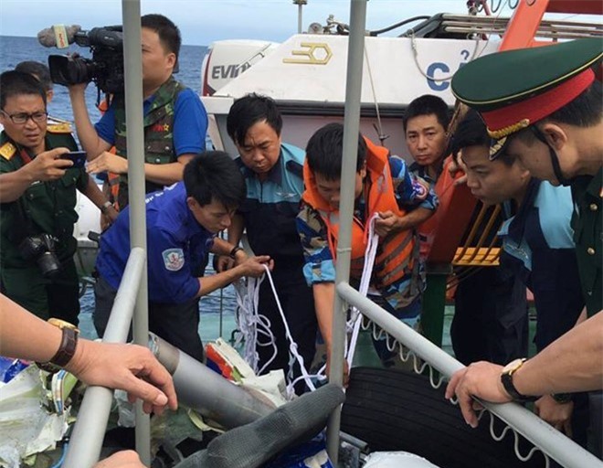 Su-30KM2 mất tích: Đề nghị Trung Quốc phối hợp tìm kiếm