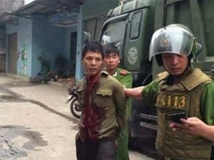 Thái Nguyên: Xin tiền không được, em trai nhẫn tâm chém rời tay chị gái