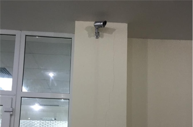 Thanh Hóa: Trung tâm hội nghị Hàm Rồng vừa làm... đã bị nứt toác