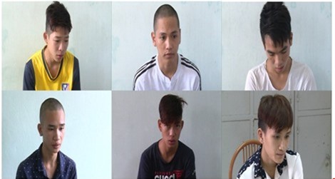 Thiếu tiền chơi game, băng nhóm dùng kiếm cướp tài sản