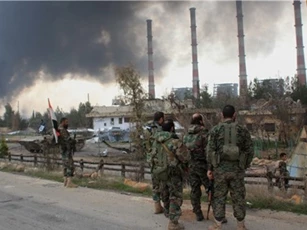Thu về mỏ dầu ở Đông Homs, Syria chặt đứt nguồn tiền khủng của IS