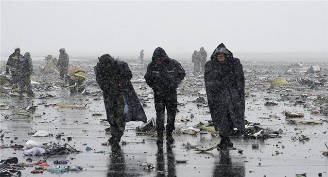 Tiết lộ bất ngờ về nguyên nhân máy bay FlyDubai rơi