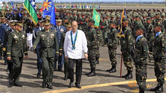 Tổng thống Philippines tính việc đầu tư vào hạm đội tàu ngầm