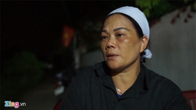 Trâu chọi Đồ Sơn húc chết người: Người thân đau đớn tiếc thương