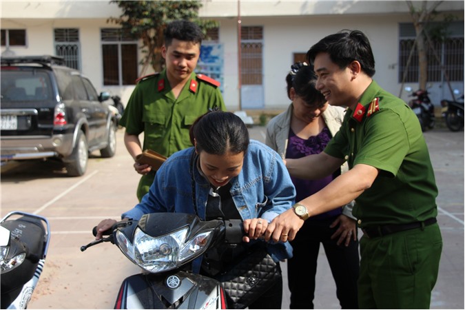 Triệt phá băng nhóm "đá xế" liên tỉnh do "người đẹp" 9X cầm đầu