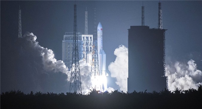 Video: Trung Quốc phóng thất bại tên lửa "Trường Chinh-5"