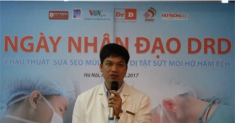 NGÀY NHÂN ĐẠO: Mang nụ cười, niềm vui cho những ai không may mắn