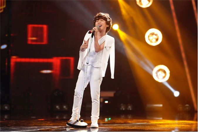 Vietnam Idol Kids 2016: Hồ Văn Cường hát hụt hơi vẫn đầy cảm xúc