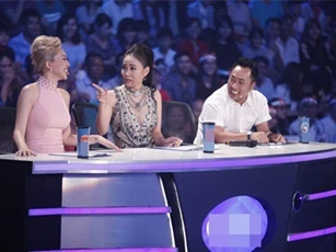 Vietnam Idol: Thu Minh bắt bẻ Tóc Tiên "láo" trên truyền hình