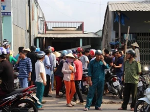 Vụ cô gái chết cắm đầu vào xô nước: Đã bắt được nghi can
