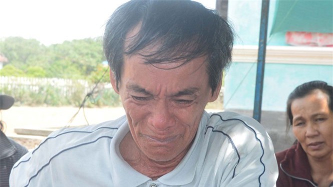 Vụ tai nạn thảm khốc ở Bình Thuận: Oà khóc đón thi thể người thân