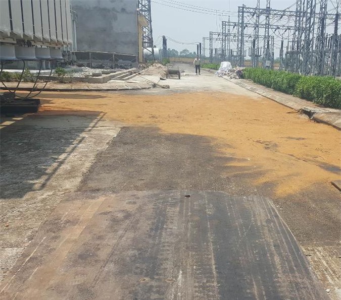 Vụ tràn dầu biến thế tại Vĩnh Phúc: Chất thải cực độc với con người