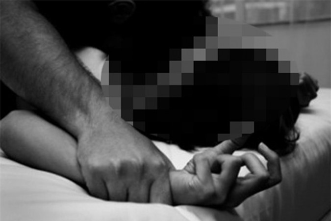 Vừa ra tù về tội hiếp dâm, 9X cưỡng bức cụ bà 63 tuổi