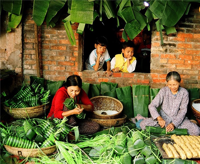 Ý nghĩa về tục gói bánh chưng ngày Tết Nguyên đán 