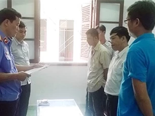 Bắt thẩm phán nhận 50 triệu ‘chạy án’
