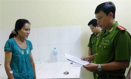 Đưa người đâm xuyên sọ bé trai đi điều trị tâm thần