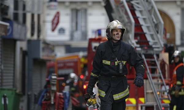 Cháy lớn tại Paris: ít nhất 8 người chết