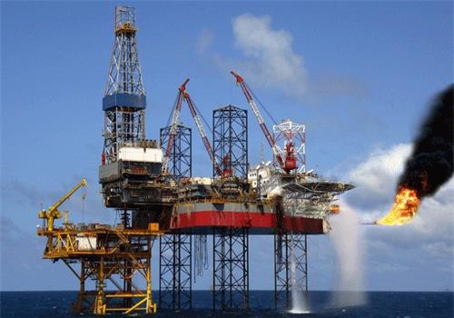 Tăng khai thác dầu thô không phải để bù hụt thu tài chính