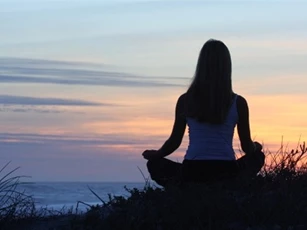 Mẹo làm "nguội" cơn nóng giận