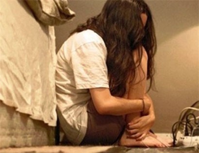 Thiếu phụ sốc nặng vì con gái bị hai “yêu râu xanh” hãm hại