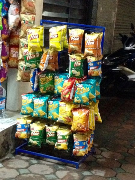 Ung thư, tiểu đường, mệt mỏi… vì xơi bim bim hàng ngày