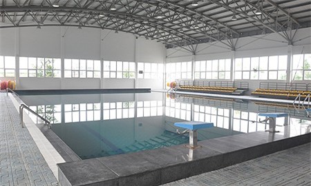 Hà Nội: Một nữ quân nhân bị đuối nước tại trường THPT chuyên Nguyễn Huệ