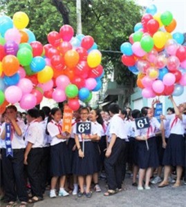 Học sinh TP. HCM náo nức bước vào năm học mới