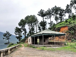 Hà Tĩnh: Đắm chìm vào vẻ đẹp nên thơ của hồ Trại Tiểu