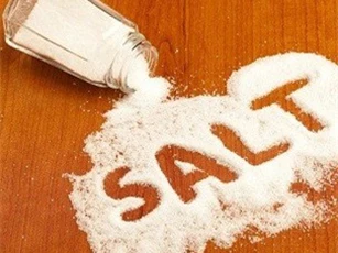 Nguy hại khôn lường khi ăn quá nhiều muối