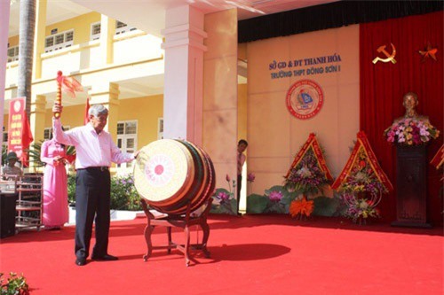 Thanh Hoá: 750 ngàn học sinh tưng bừng khai giảng 