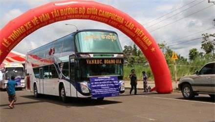Thông xe đường bộ giữa Việt Nam – Campuchia –Lào: Nhiều cơ hội !