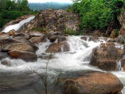 Quảng Nam - khám phá Khe Lim huyền bí