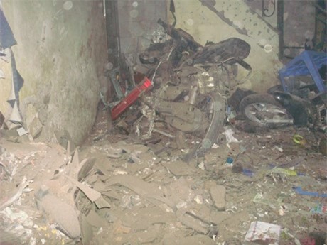 Nổ nhà 4 tầng ở Hà Nội: Bàng hoàng lời kể của nhân chứng 