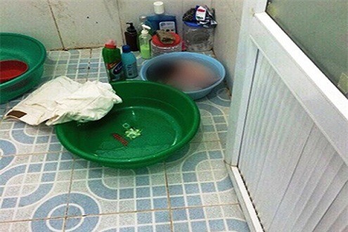 Hà Nam: Phát hiện trẻ sơ sinh tử vong trong phòng tắm của nữ sinh
