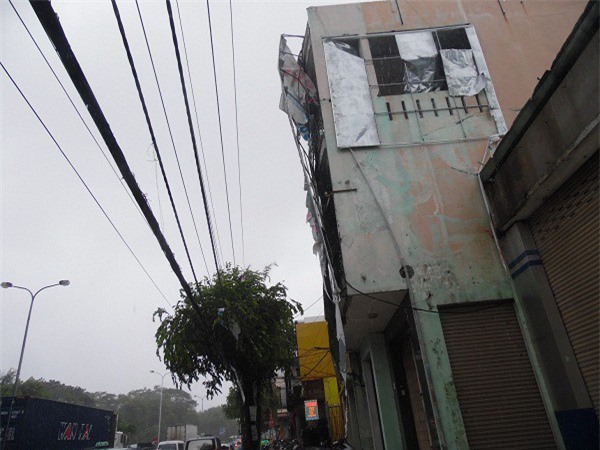 Đà Nẵng: Bão số 3 gây mưa lớn, gió giật 