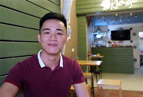 Chàng thủ khoa từng làm phu hồ, bốc vác để nuôi giấc mơ đại học