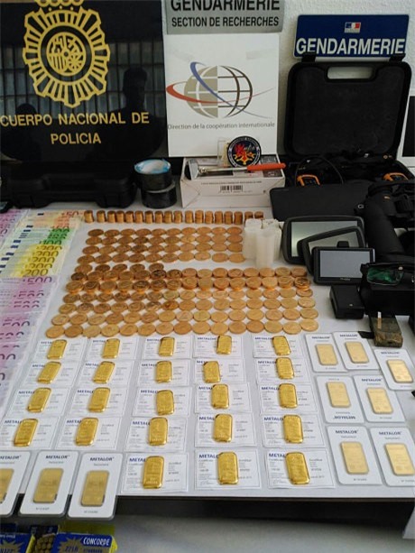 Triệu phú Pháp bị bắt cóc, đòi tiền chuộc bằng vàng thỏi