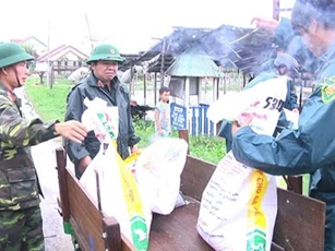 Ngời sáng hình ảnh Bộ đội Cụ Hồ
