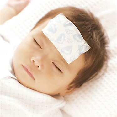 Những bước cơ bản nhận biết và chăm sóc trẻ bị sốt