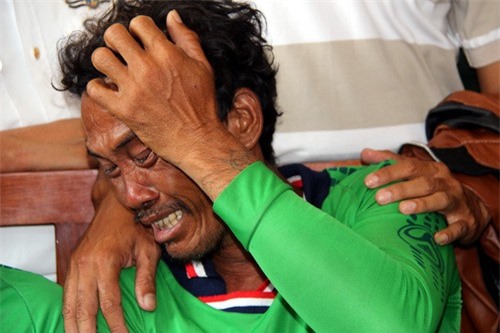 Vụ  nổ bình gas chìm tàu: Nỗi đau người ở lại