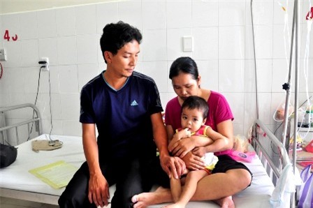 Đứa con đáng thương của một giáo viên nghèo