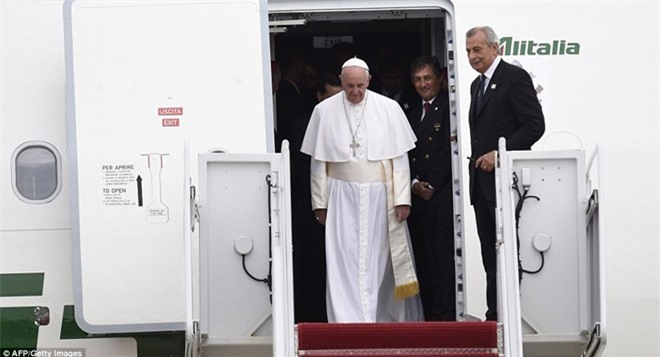 Gia đình Obama tiếp đón Giáo hoàng Francis lần đầu tới thăm Mỹ