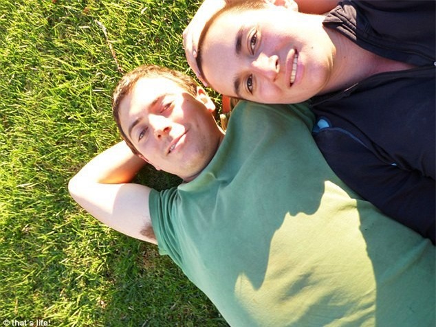 Khám phá cuộc sống của đôi vợ chồng 1 năm không cần tiền