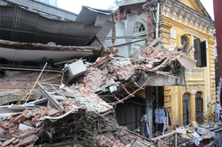 Truy cứu trách nhiệm làm 2 người tử vong trong vụ sập nhà cổ