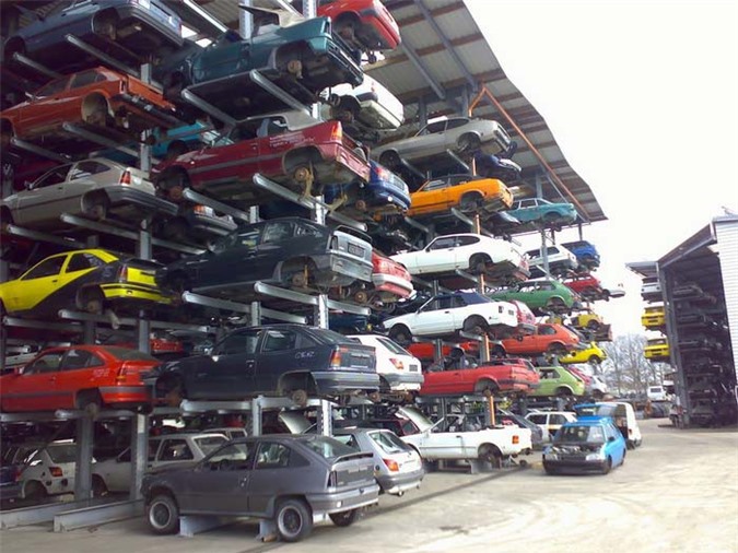 Làm thế nào để tránh mua phải xe ôtô sắp hết "đát"?