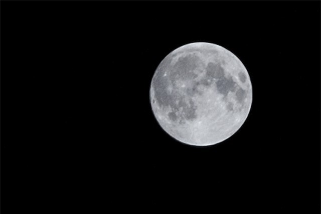 Ấn tượng hình ảnh "siêu trăng" trên toàn thế giới