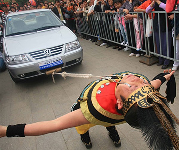 Những kỷ lục "dị" về cơ thể người